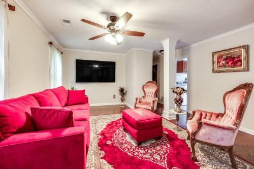 Home w/Decks & River Access in Mt Gilead!