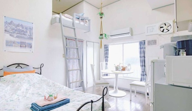 Home WIFI & Compact & Tranquil Apt with LOFT!