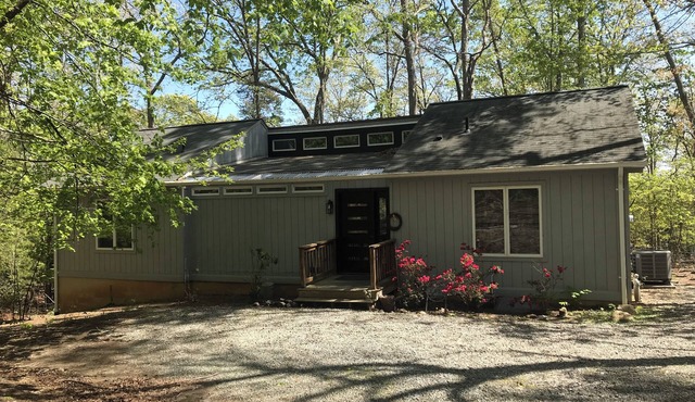 Home with Community Dock Access at Lake Anna