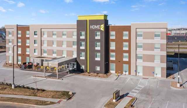 Home2 Suites By Hilton Cedar Rapids Westdale