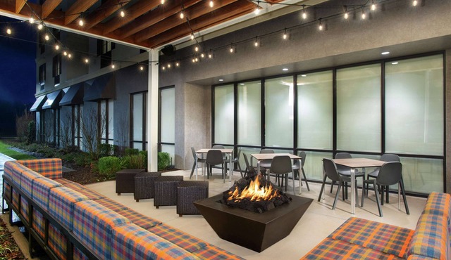 Home2 Suites by Hilton Long Island Brookhaven