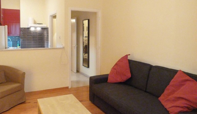 Homely & Spacious studio close to the Seafront