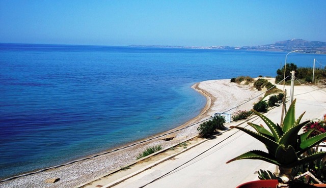 Homerez - Apt in Seccagrande sea view