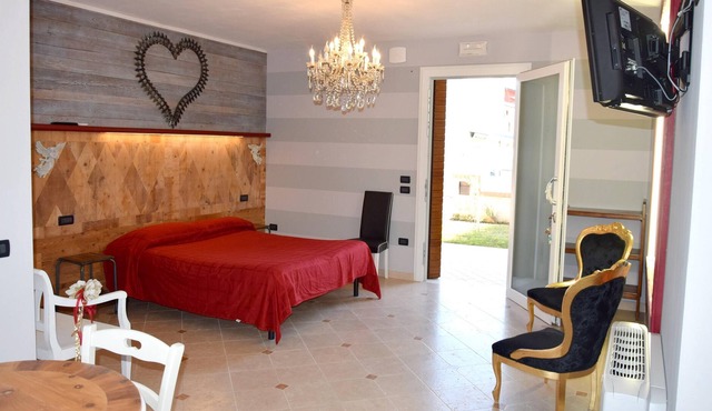 Homerez - Beautiful appartement for 2 ppl. with garden at Romano D'ezzelino