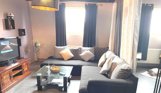 Homerez - Beautiful appartement for 3 ppl. at Frameries