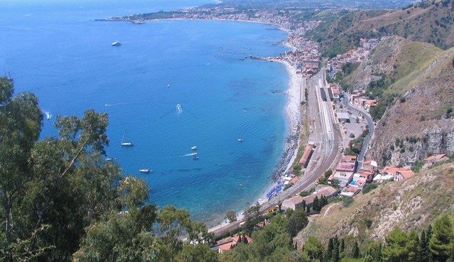 Homerez - Charming House in Castelmola + Sea View
