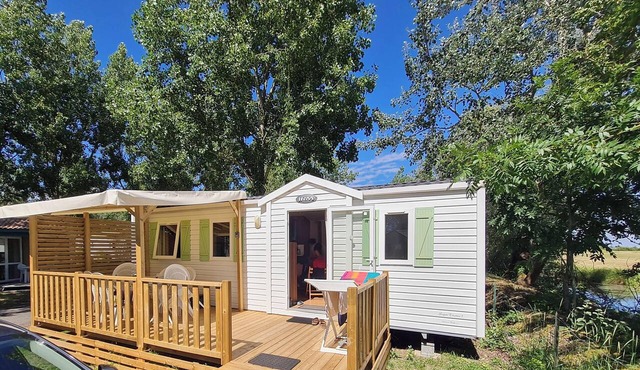 Homerez - Comfortable bungalow in Angles with shared pool
