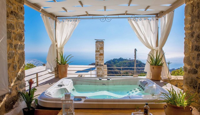 Homerez - Comfortable house with sea view in Anatoli + jacuzzi