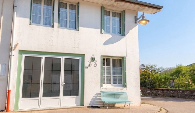 Homerez - Comfortable house with mountain view in Charix