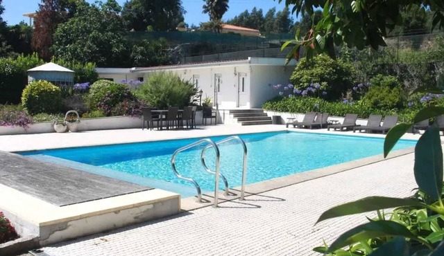 Homerez - Cozy house with pool in Vandoma