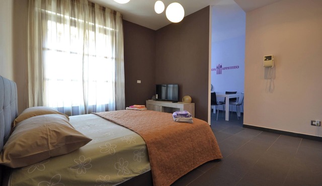Homerez - Flat in Vercelli with balcony.
