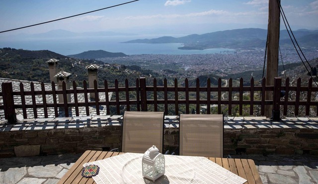 Homerez - House 6 km away from the beach for 10 ppl. with sea view at Volos