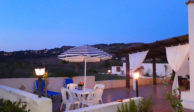 Homerez - Nice chalet for 4 ppl. with garden and terrace at Ballata