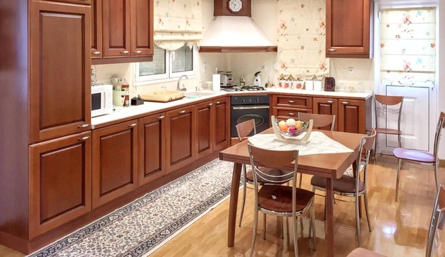 Homerez - Nice house for 4 ppl. with garden and balcony at Manthirea