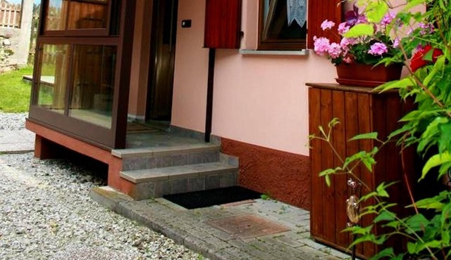 Homerez - Nice house with terrace and mountain view