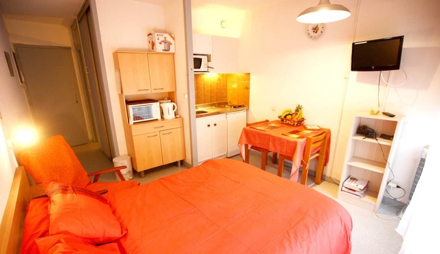 Homerez - Nice studio for 2 ppl. with balcony at Dax