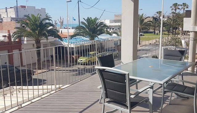 Homerez - Seaview apt in El Grau de Moncofa