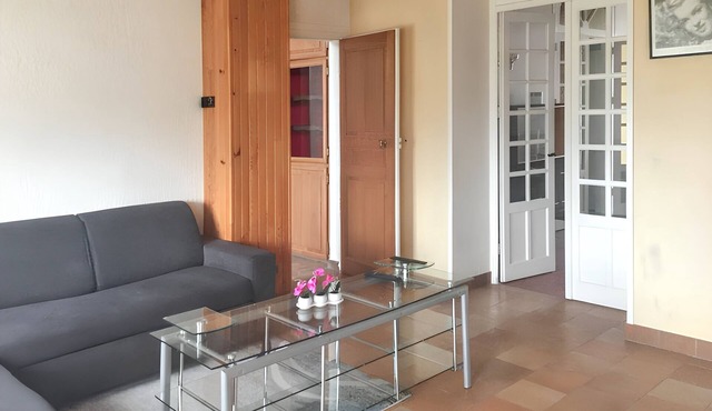Homerez - Spacious house for 8 ppl. with garden and terrace at Angerville
