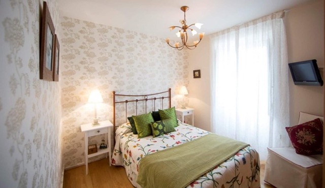 Homerez - Spacious house for 7 ppl. with balcony at Teo