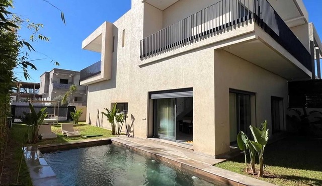 Homerez - Spacious Villa in Marrakech with Private Pool