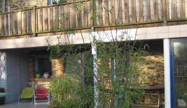 Homerez - Studio in Hirel with garden