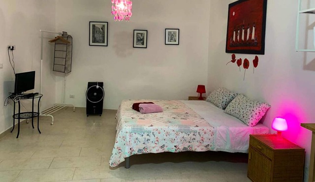 Homerez - Superb studio 1 km from the beach for 2 people in Bari