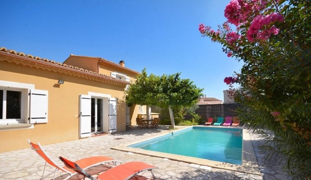 Homerez - Villa for 6 ppl. with swimming-pool and garden at Saint-Didier
