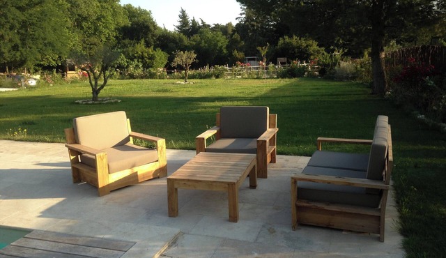 Homerez - Villa in Eyragues with pool
