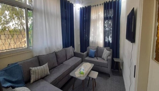 Homey Apt in Jerash w/City-View. Explore Jerash Ruins from this Spacious Apt