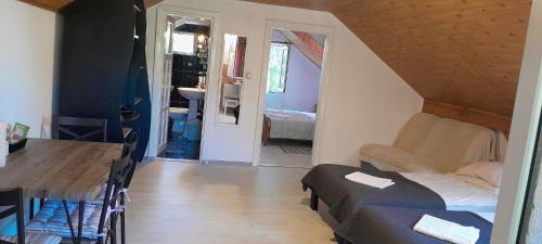 Hompot Accommodation
