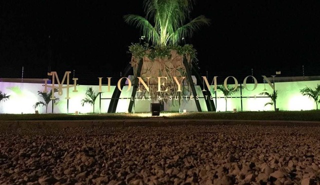Honey Moon