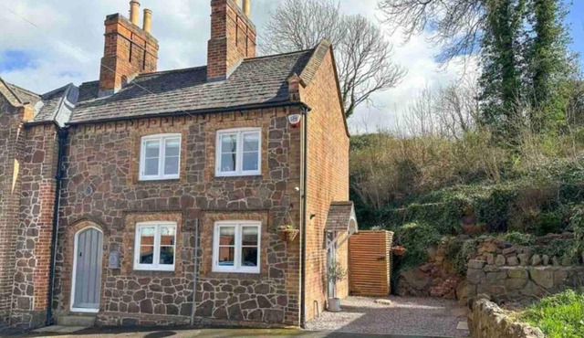 Honeysuckle Cottage