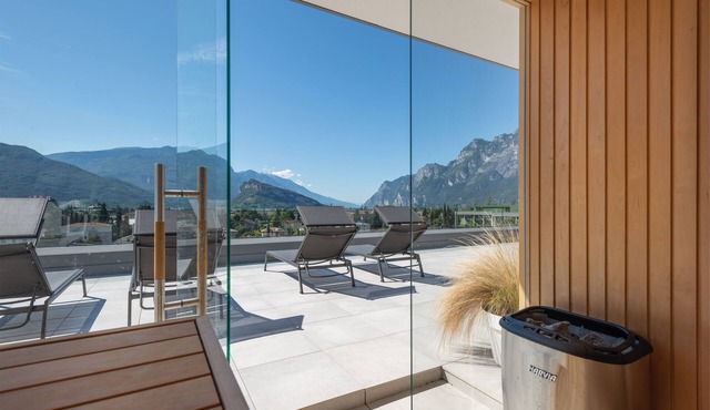 Hoody Active & Happiness Hotel