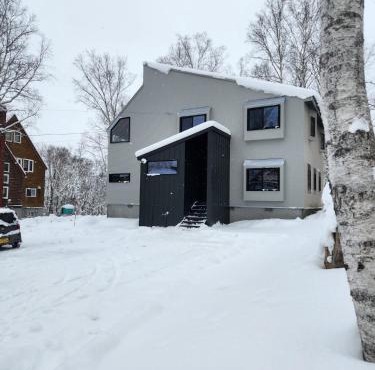 Hooting Owl private ski chalet