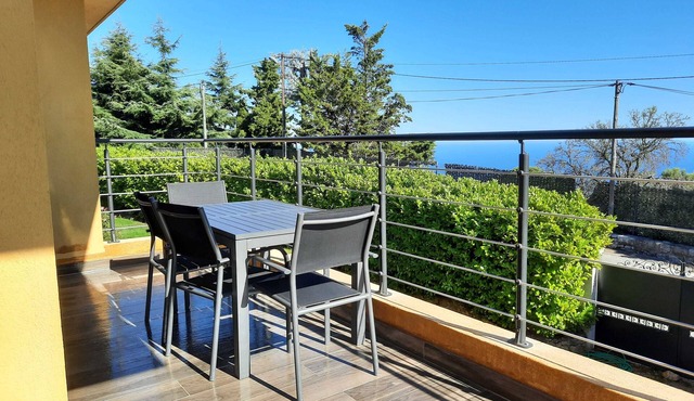 Horizon - EZE - Gîte
