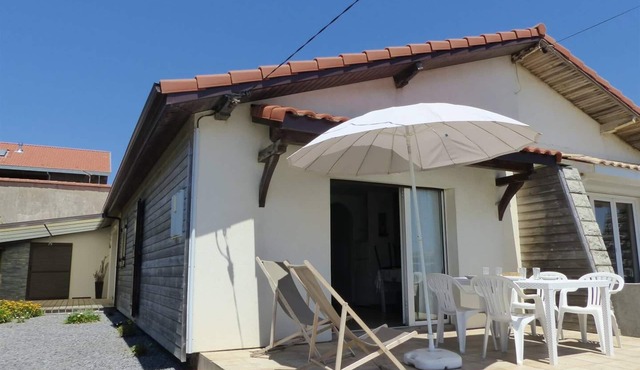 HOSSEGOR BEACH- Flat for 2 until 4 persons in the house DANS LE VENT