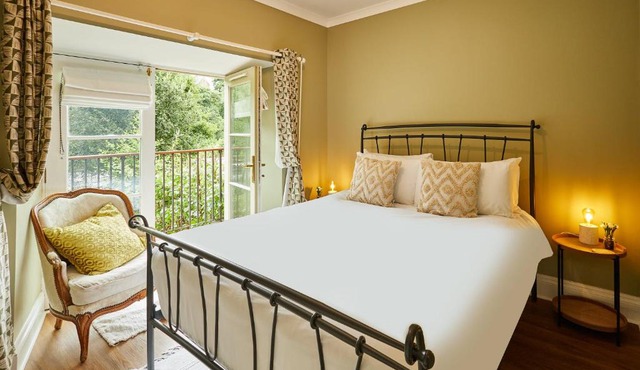 Host & Stay - River View Cottage