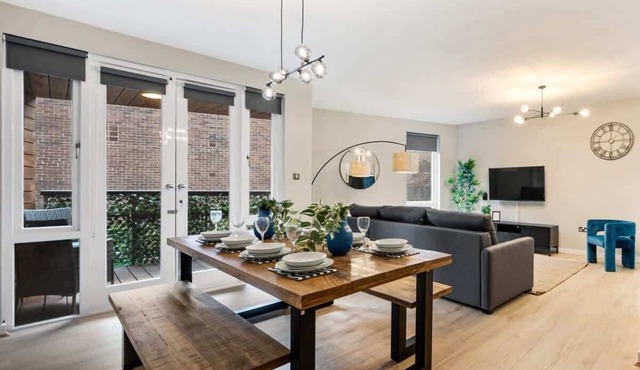 Host & Stay | Ropewalks Quarters II