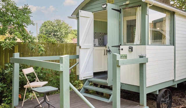 Host & Stay | Shepherd's Hut