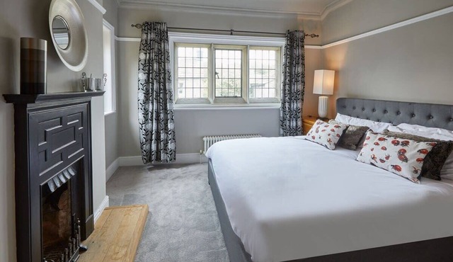 Host & Stay | The Old Post Office