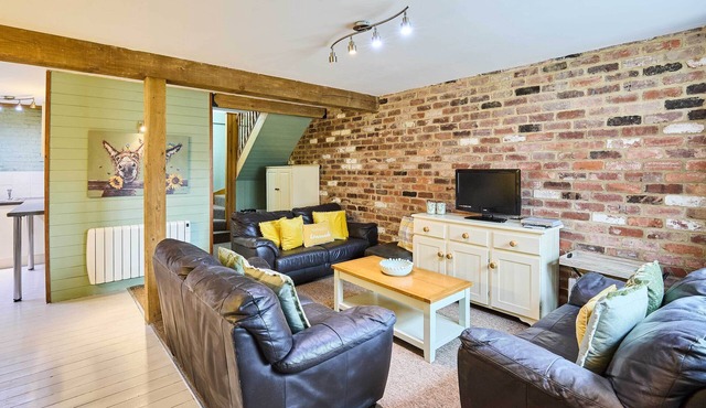 Host & Stay | West Barn