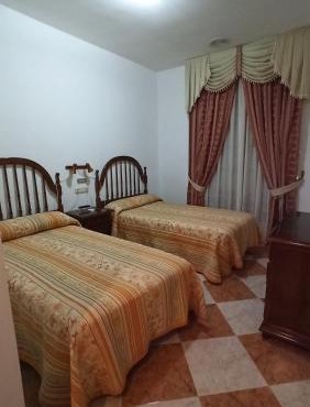 Hostal Algaidas