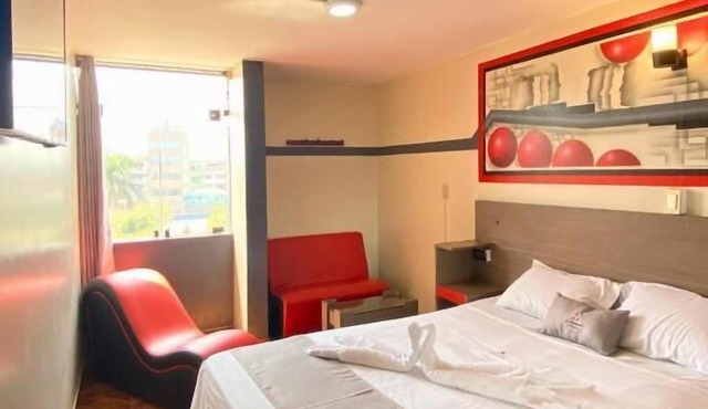 HOSTAL BERMUDAS