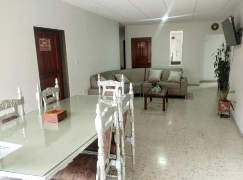Hostal, casa Jaramillo
