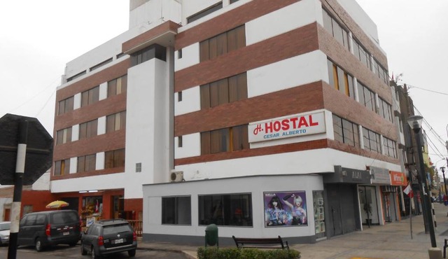 Hostal Cesar Alberto