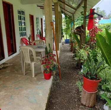 Hostal La Esmeralda