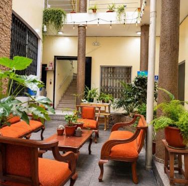 Hostal Marín Central - Quito
