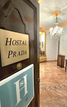 Hostal Prada