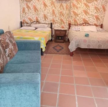 Hostal ROLLED