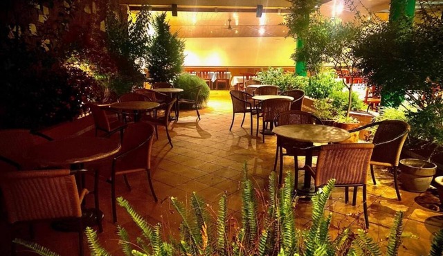 Hostal Rom